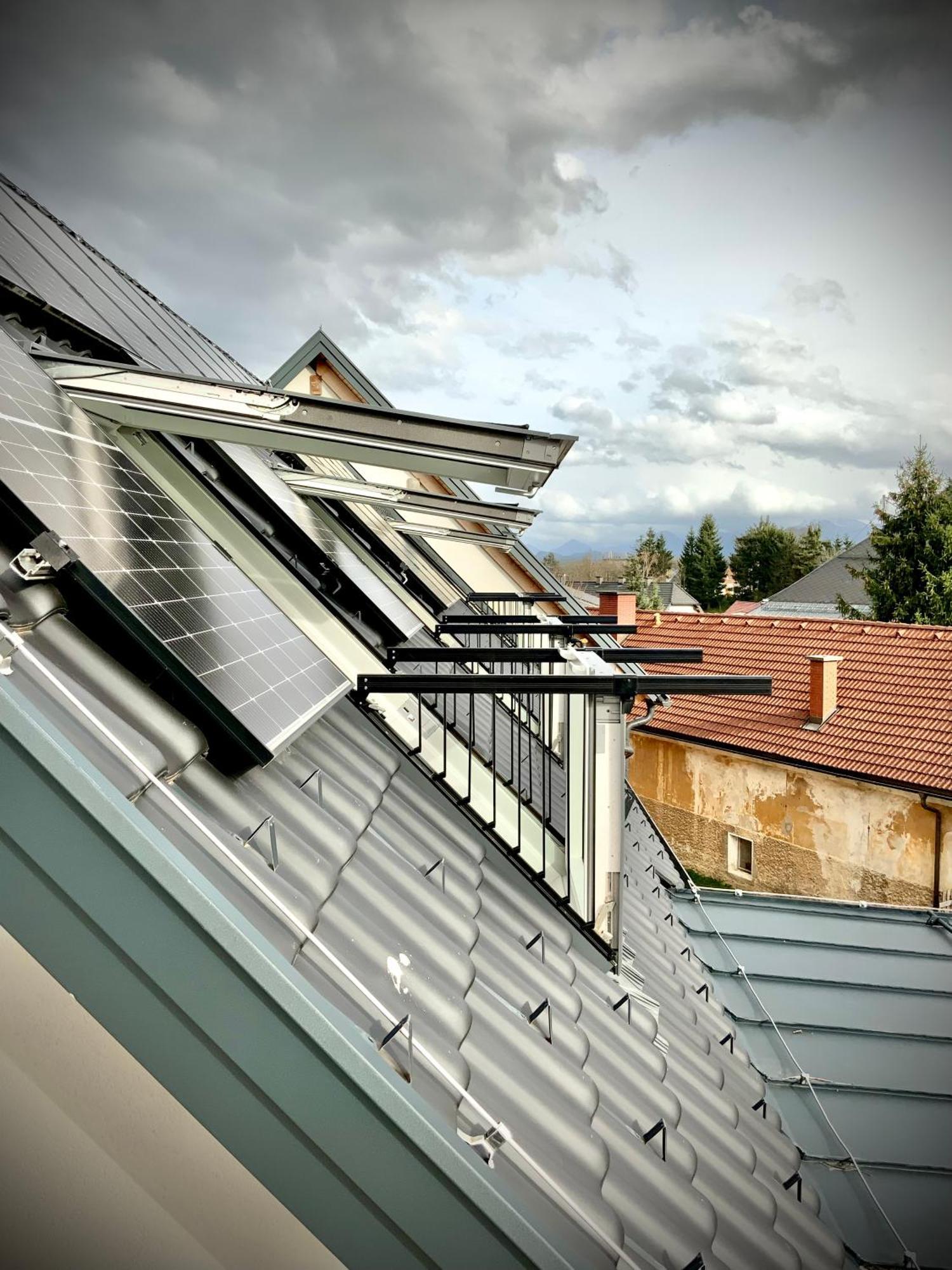 Ferienwohnung Waterfront - Urbane Eleganz Am Bachufer Villach Exterior foto