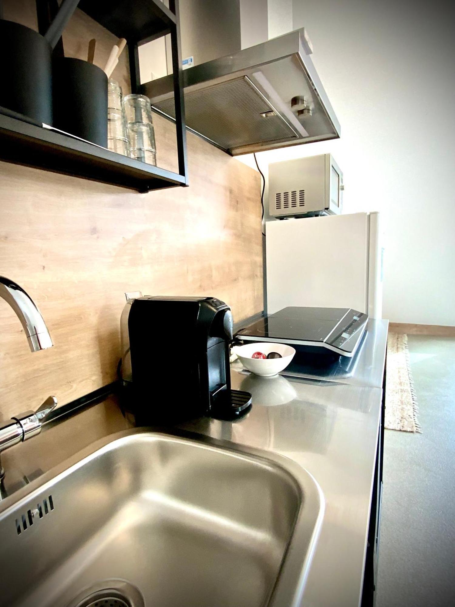 Ferienwohnung Waterfront - Urbane Eleganz Am Bachufer Villach Zimmer foto