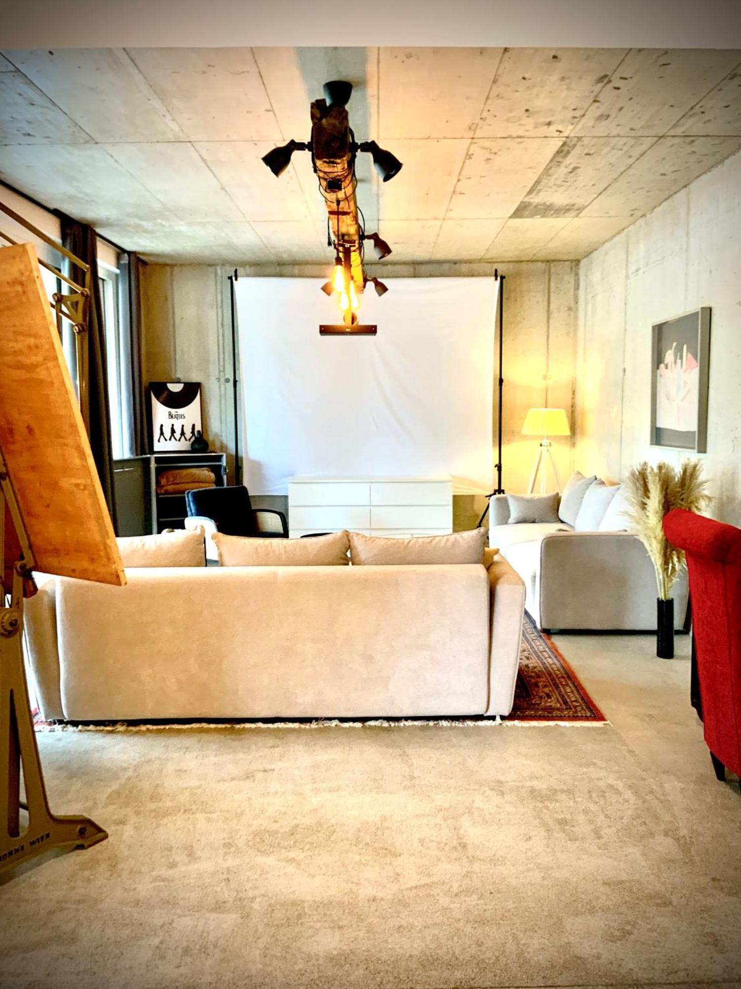 Ferienwohnung Waterfront - Urbane Eleganz Am Bachufer Villach Zimmer foto